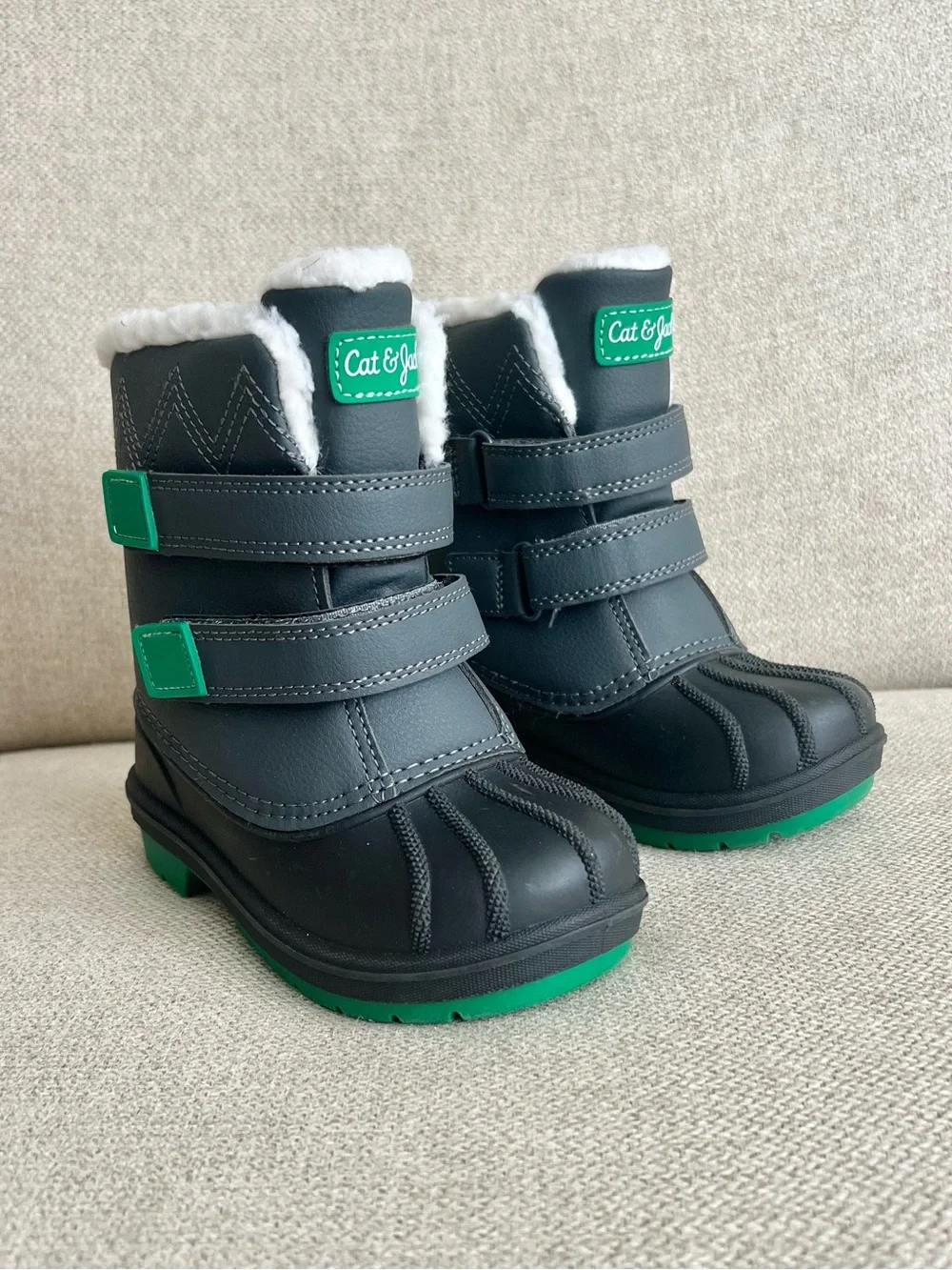 NEW Cat & Jack Toddler Winter Snow Boots Gray/Green Faux Fur Size 8